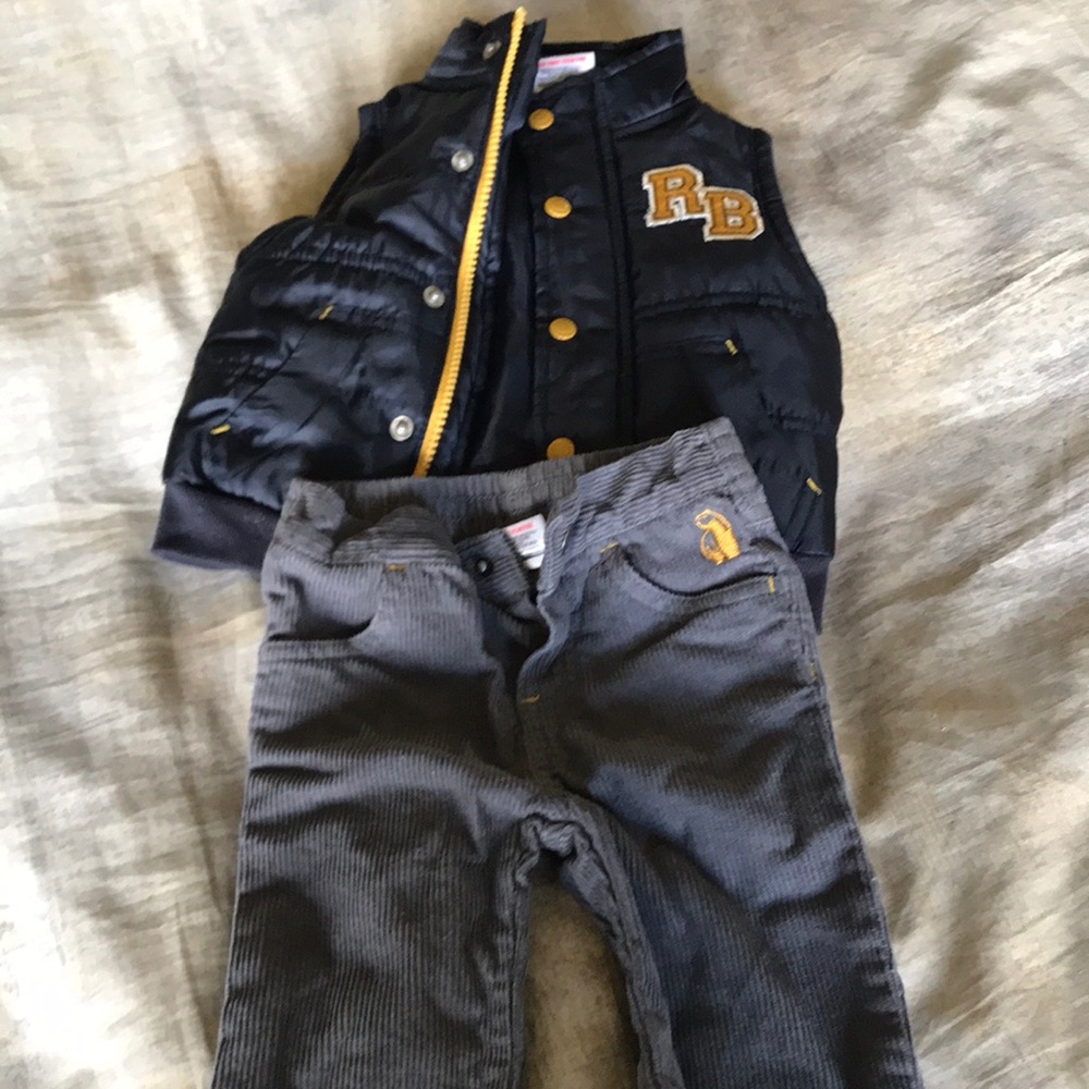 Rugged Bear outfit. 6-9 months.